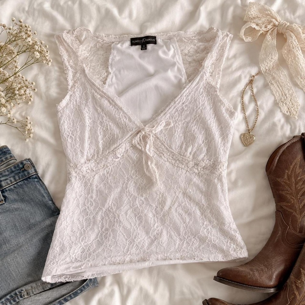 white lace cami  almost famous white lace cami top size small